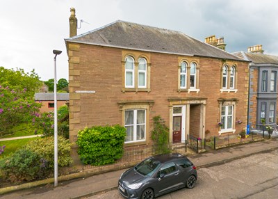 Exterior of 4, Princes Street, Arbroath, DD11 2BL