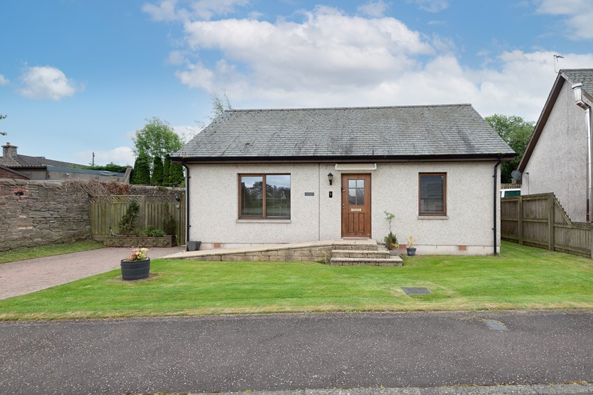 1 Gatesgarth Smiddy Place, Letham Forfar