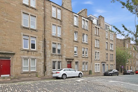 2/R, 13 Morgan Street, Dundee DD4 6QD