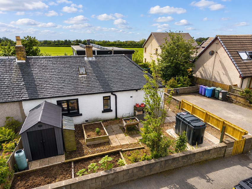 Smithy House 9 Muirdrum By Carnoustie