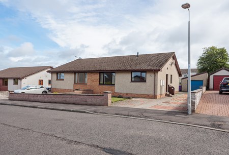 29 Donaldson Avenue, Forfar, Angus DD8 1NX