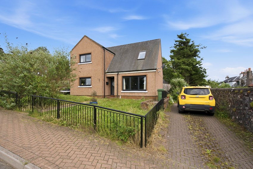 2 Rosefield Road Kirriemuir