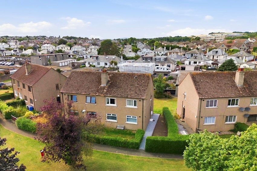 8  Tyndall Place Monifieth